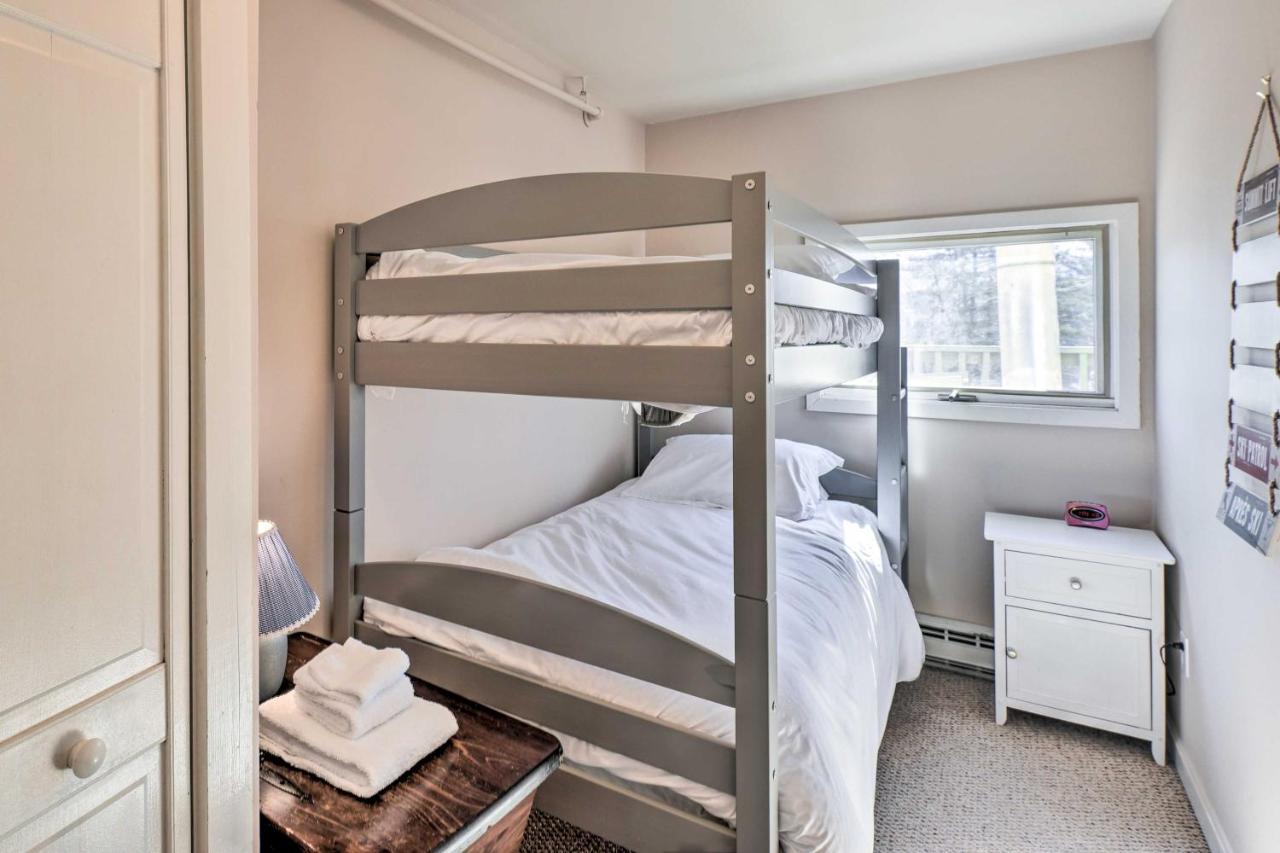 Mountain Condo With Views Near Hiking And Biking! Stowe Exteriör bild