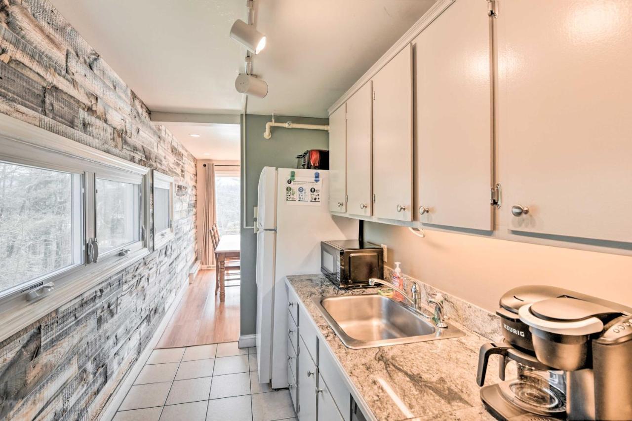 Mountain Condo With Views Near Hiking And Biking! Stowe Exteriör bild